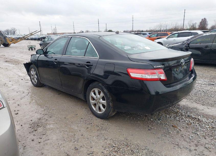 Photo 3 of 2011 Toyota Camry LE (VIN 4T4BF3EK2BR172207)
