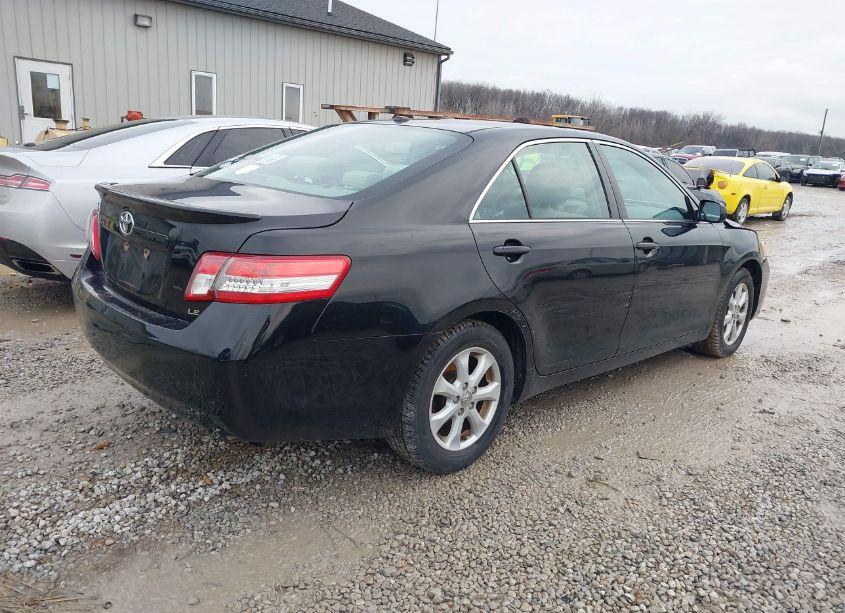 Photo 4 of 2011 Toyota Camry LE (VIN 4T4BF3EK2BR172207)