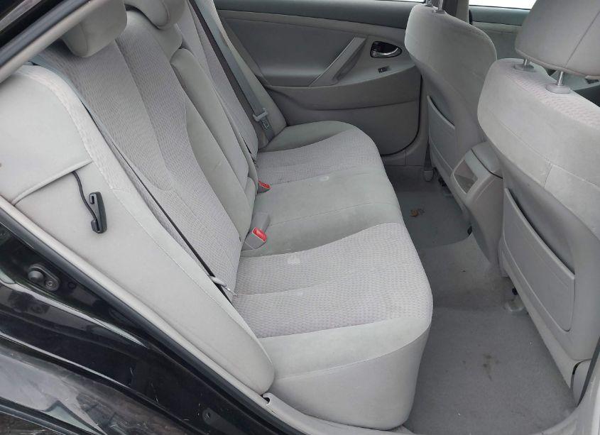 Photo 8 of 2011 Toyota Camry LE (VIN 4T4BF3EK2BR172207)