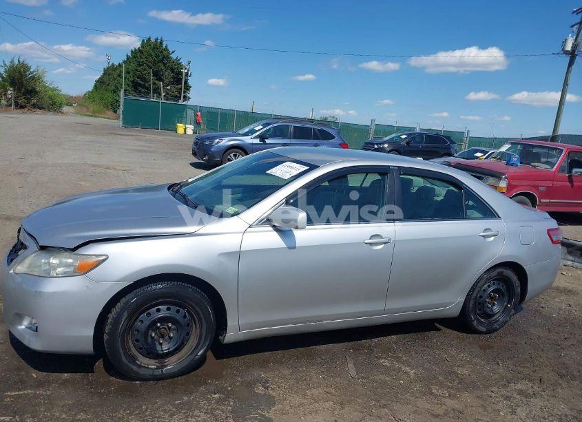 Photo 14 of 2011 Toyota Camry LE (VIN 4T4BF3EK2BR180937)