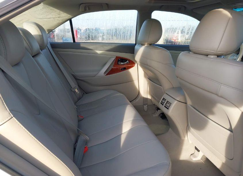 Photo 8 of 2011 Toyota Camry XLE (VIN 4T4BF3EK2BR181487)