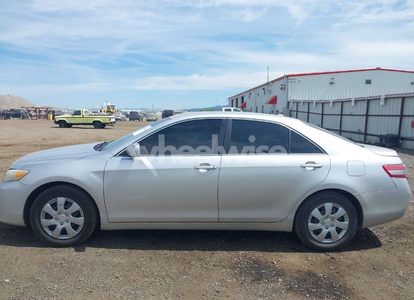 Photo 14 of 2011 Toyota Camry LE (VIN 4T4BF3EK2BR183014)