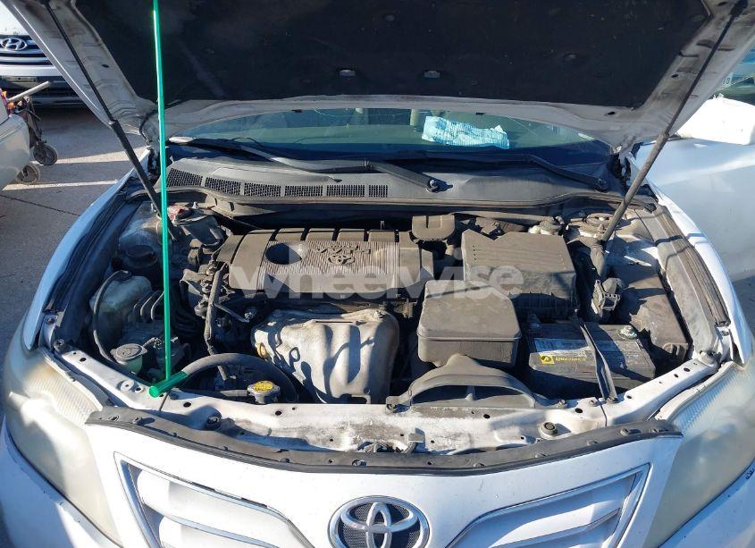 Photo 10 of 2011 Toyota Camry XLE (VIN 4T4BF3EK2BR187225)