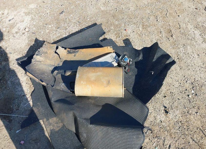 Photo 12 of 2011 Toyota Camry LE (VIN 4T4BF3EK2BR193185)