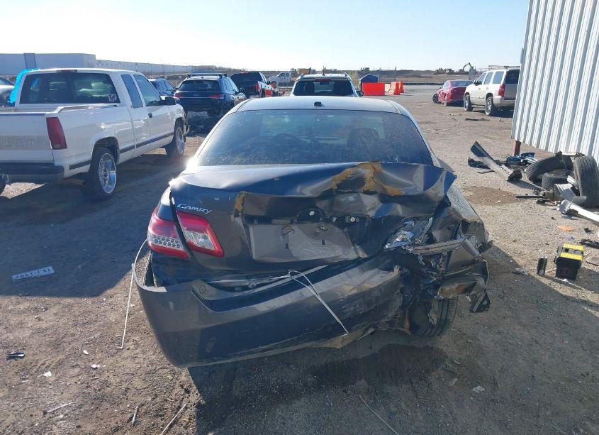 Photo 17 of 2011 Toyota Camry LE (VIN 4T4BF3EK2BR193185)