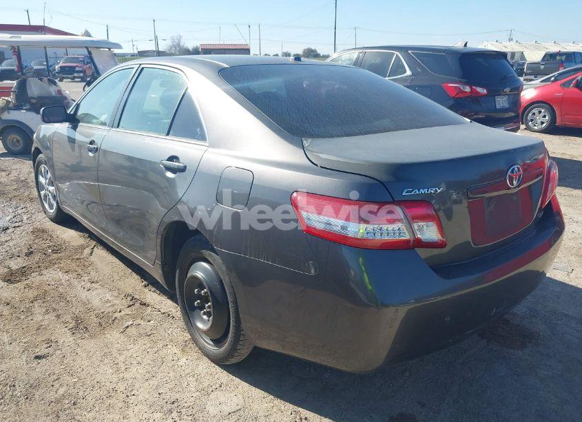 Photo 3 of 2011 Toyota Camry LE (VIN 4T4BF3EK2BR194675)