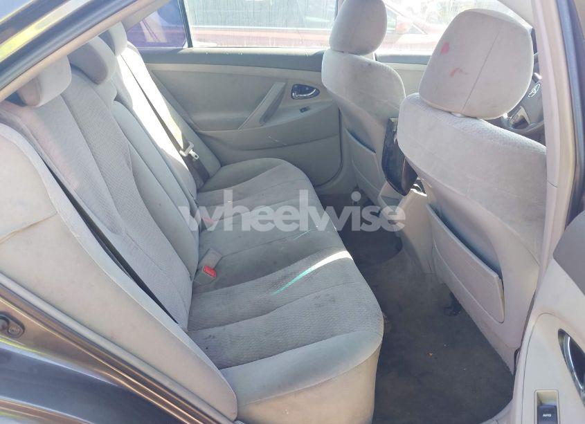 Photo 8 of 2011 Toyota Camry LE (VIN 4T4BF3EK2BR194675)