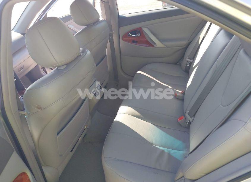 Photo 8 of 2011 Toyota Camry XLE (VIN 4T4BF3EK2BR211720)