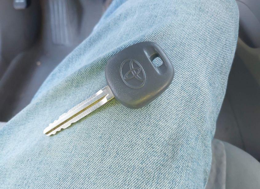 Photo 11 of 2011 Toyota Camry LE (VIN 4T4BF3EK2BR218697)