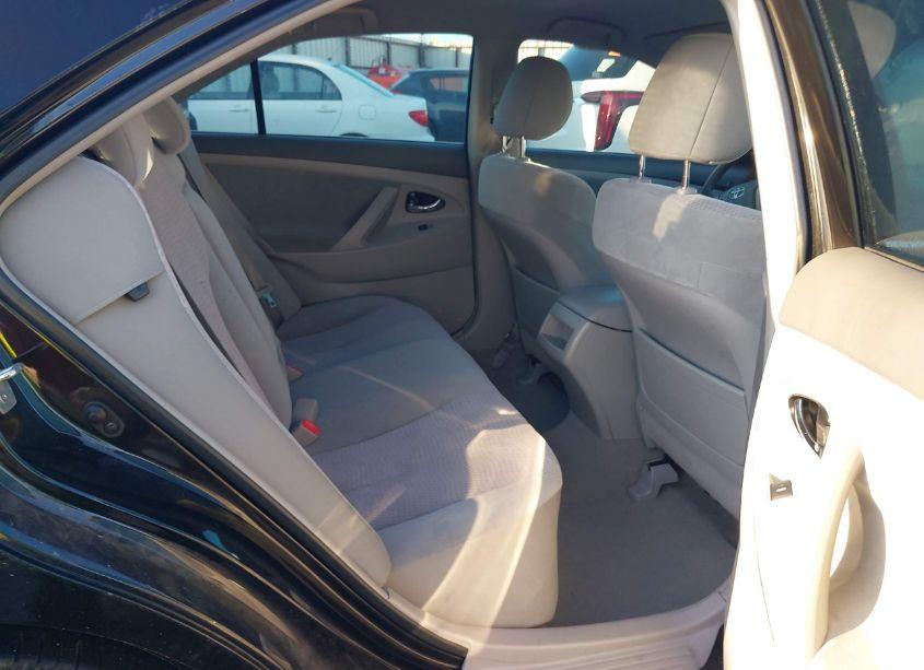 Photo 8 of 2011 Toyota Camry LE (VIN 4T4BF3EK2BR218697)