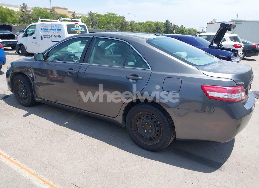 Photo 3 of 2011 Toyota Camry LE (VIN 4T4BF3EK2BR219008)