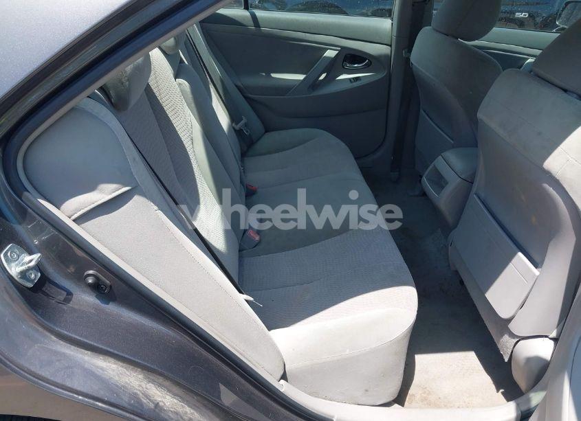 Photo 8 of 2011 Toyota Camry LE (VIN 4T4BF3EK2BR219008)