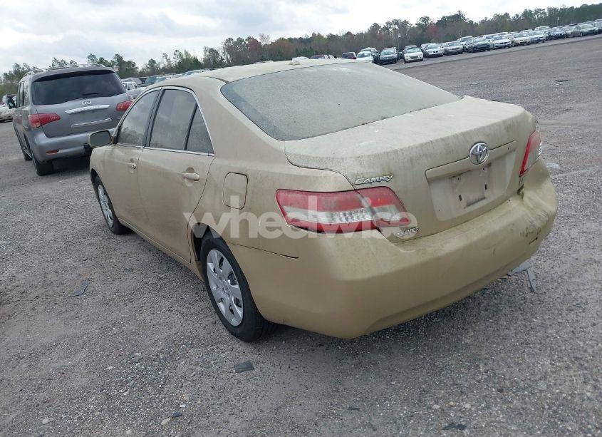 Photo 3 of 2010 Toyota Camry LE (VIN 4T4BF3EK3AR002257)
