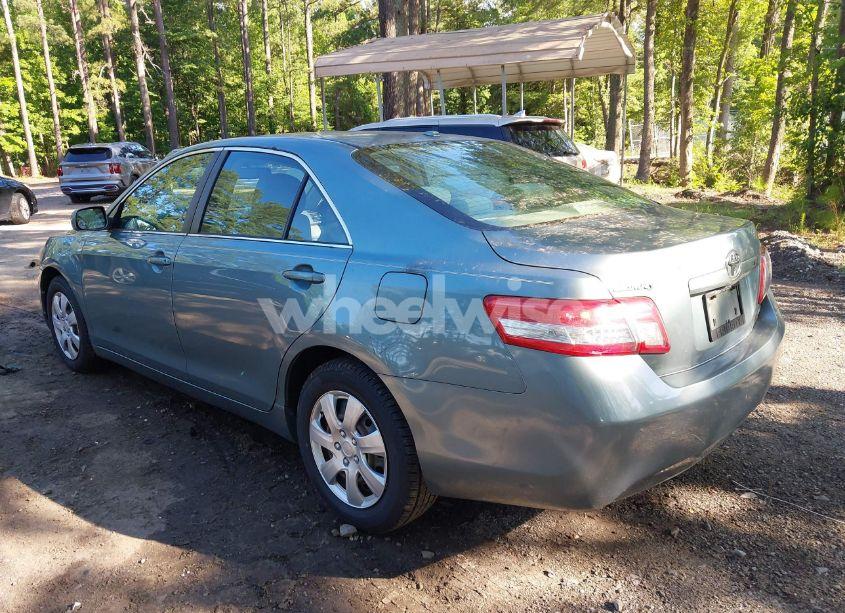 Photo 3 of 2010 Toyota Camry LE (VIN 4T4BF3EK3AR007099)