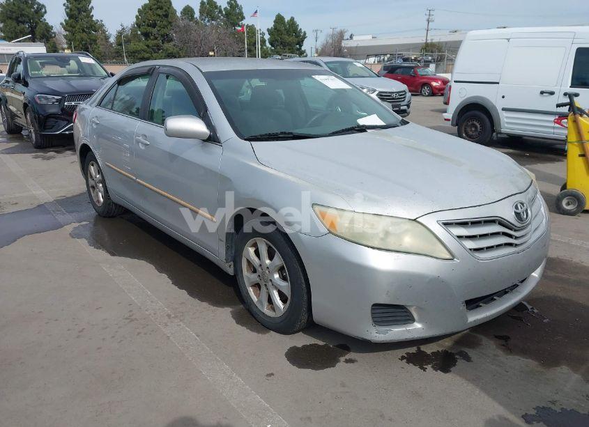 2010 Toyota Camry LE (VIN 4T4BF3EK3AR007541) main photo