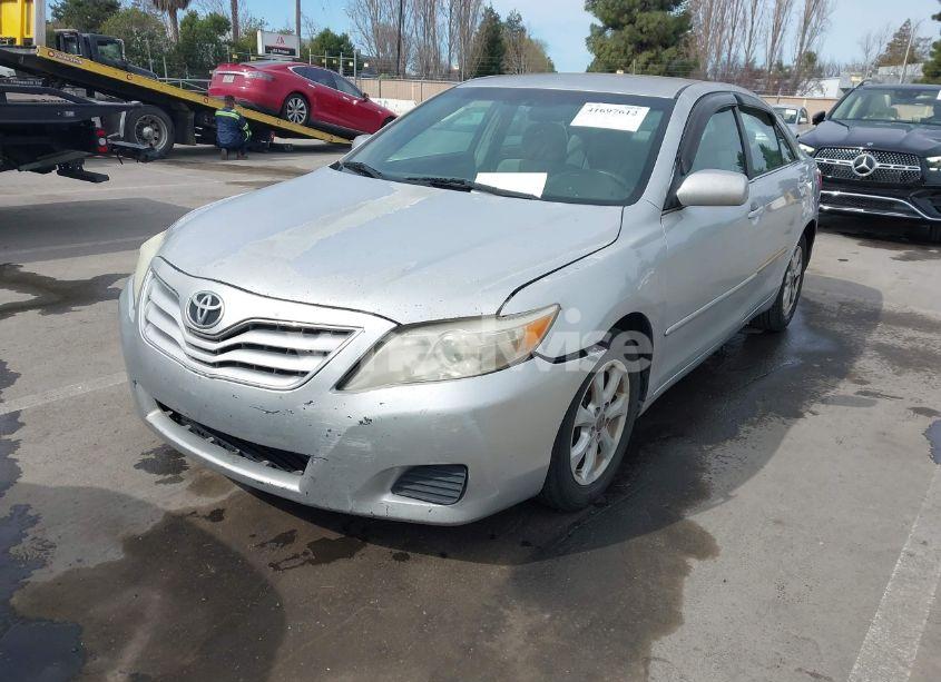 Photo 6 of 2010 Toyota Camry LE (VIN 4T4BF3EK3AR007541)