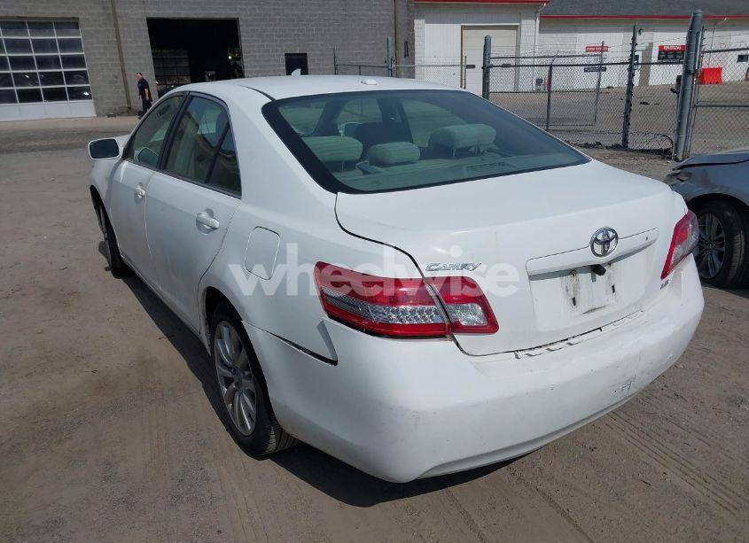 Photo 3 of 2010 Toyota Camry LE/SE/XLE (VIN 4T4BF3EK3AR009631)