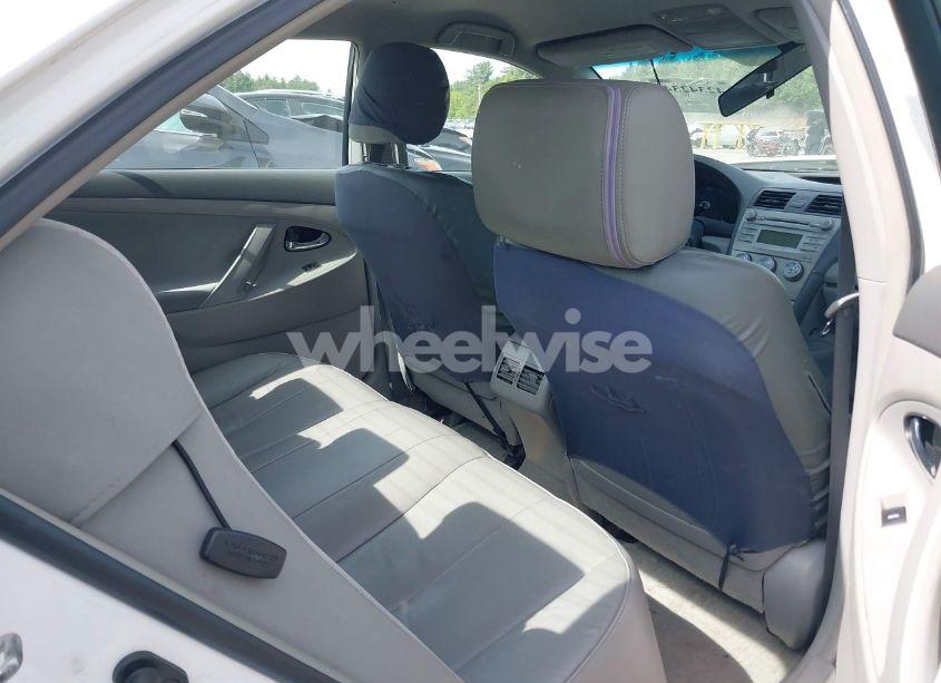 Photo 8 of 2010 Toyota Camry LE/SE/XLE (VIN 4T4BF3EK3AR009631)