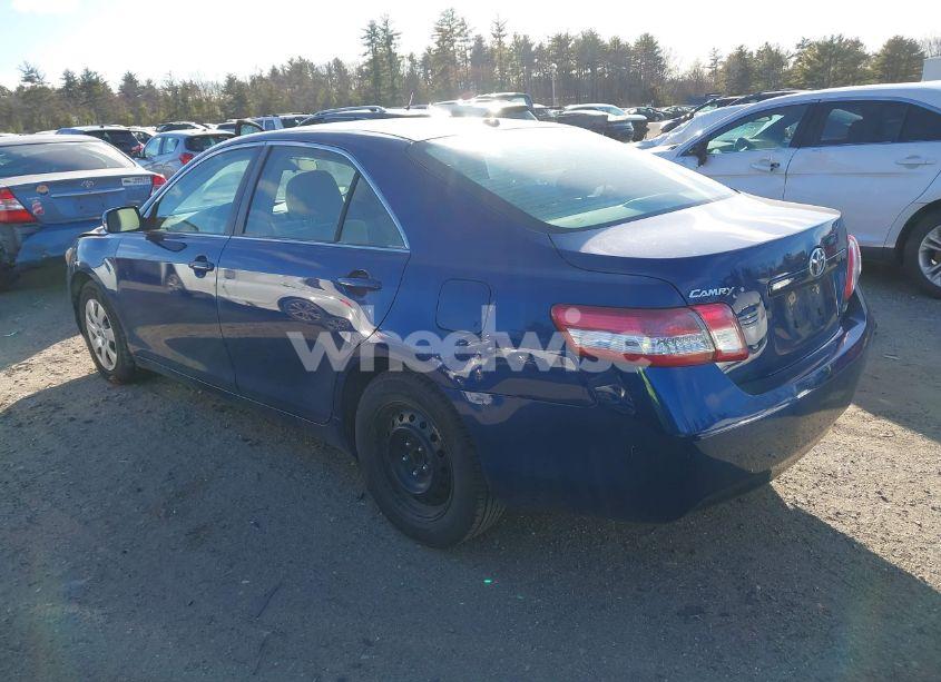 Photo 3 of 2010 Toyota Camry LE (VIN 4T4BF3EK3AR030608)