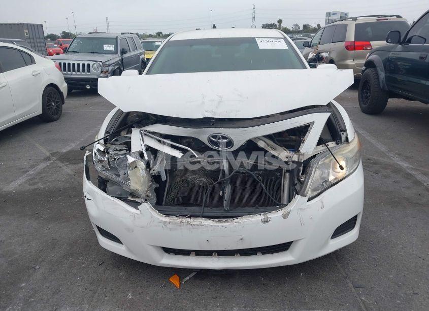 Photo 6 of 2010 Toyota Camry LE (VIN 4T4BF3EK3AR050261)