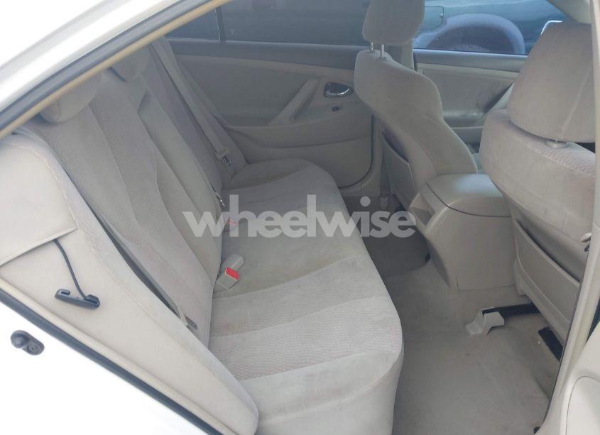 Photo 8 of 2010 Toyota Camry LE (VIN 4T4BF3EK3AR050261)