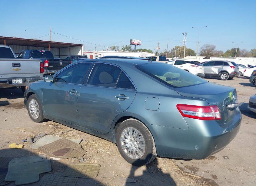 Photo 3 of 2010 Toyota Camry LE (VIN 4T4BF3EK3AR051295)