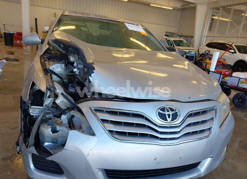 Photo 12 of 2010 Toyota Camry LE (VIN 4T4BF3EK3AR056738)