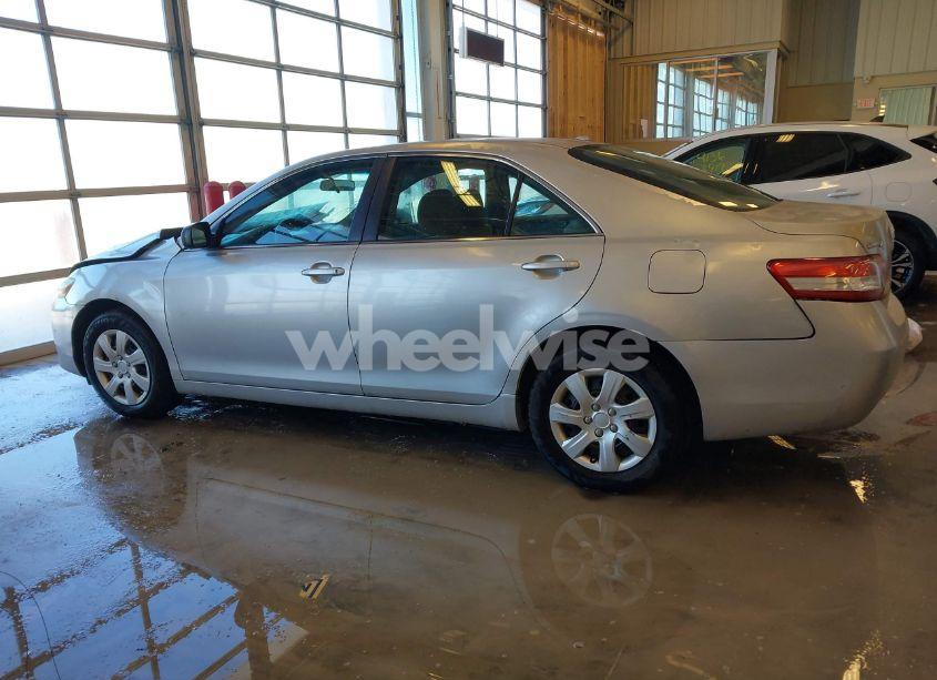 Photo 14 of 2010 Toyota Camry LE (VIN 4T4BF3EK3AR056738)