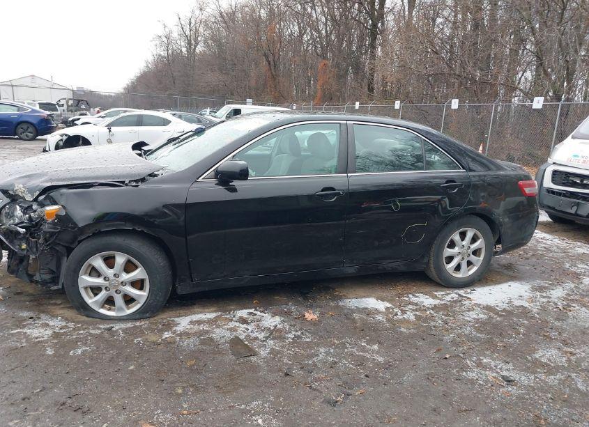 Photo 13 of 2010 Toyota Camry LE (VIN 4T4BF3EK3AR077248)