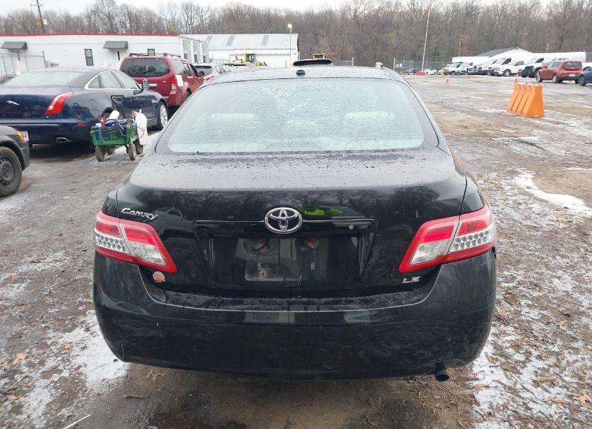 Photo 15 of 2010 Toyota Camry LE (VIN 4T4BF3EK3AR077248)
