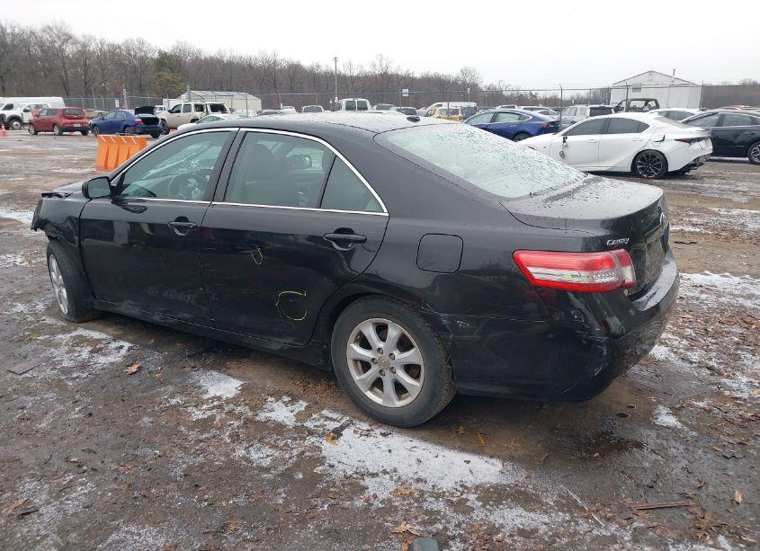 Photo 3 of 2010 Toyota Camry LE (VIN 4T4BF3EK3AR077248)