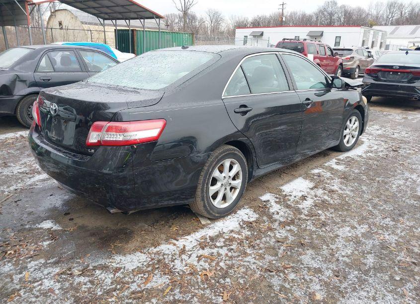 Photo 4 of 2010 Toyota Camry LE (VIN 4T4BF3EK3AR077248)