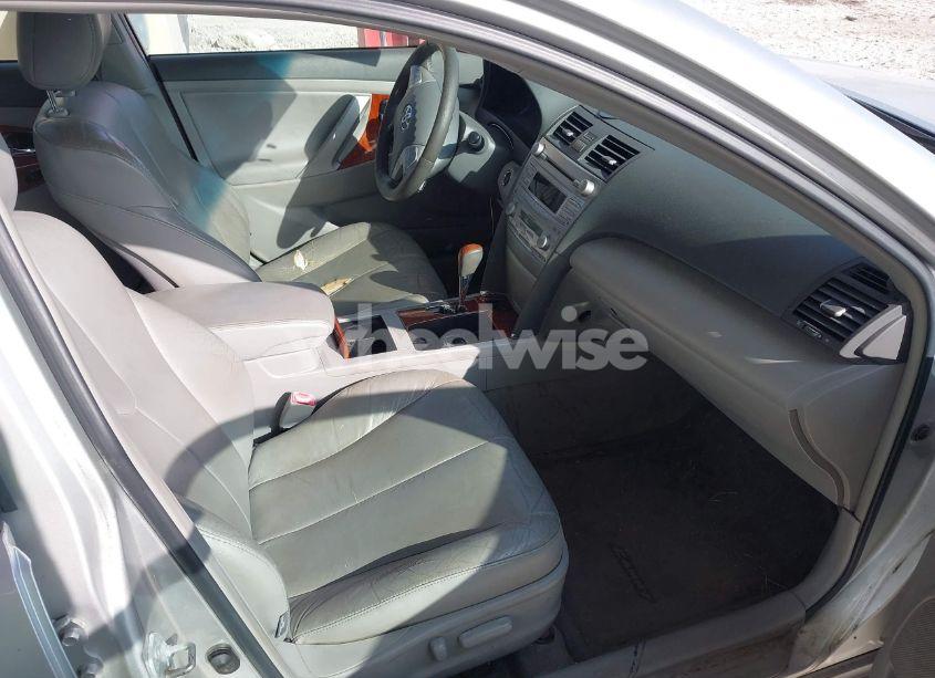 Photo 5 of 2011 Toyota Camry XLE (VIN 4T4BF3EK3BR100593)