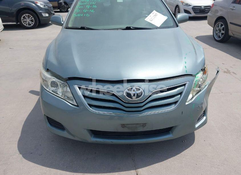 Photo 6 of 2011 Toyota Camry LE (VIN 4T4BF3EK3BR102120)