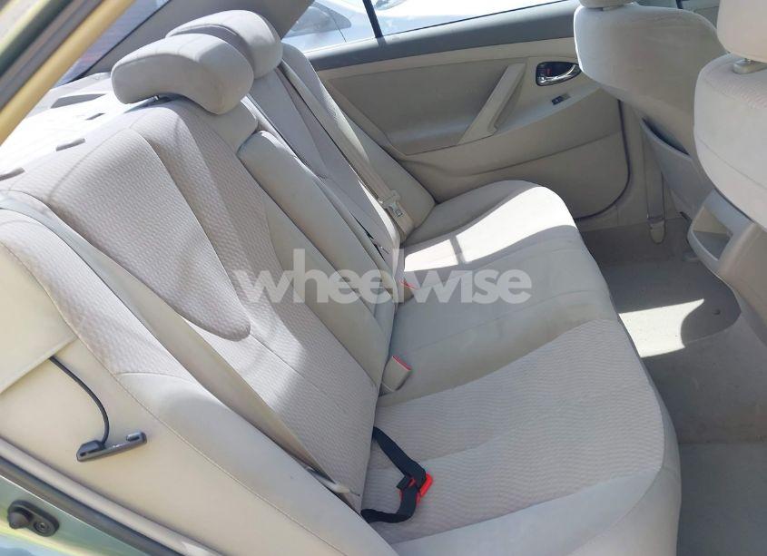 Photo 8 of 2011 Toyota Camry LE (VIN 4T4BF3EK3BR102120)