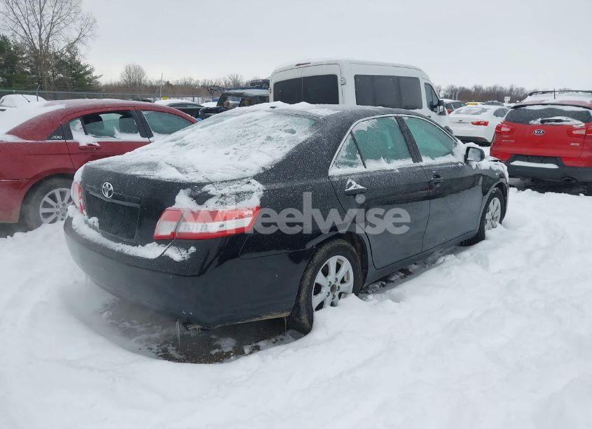 Photo 4 of 2011 Toyota Camry LE (VIN 4T4BF3EK3BR117720)