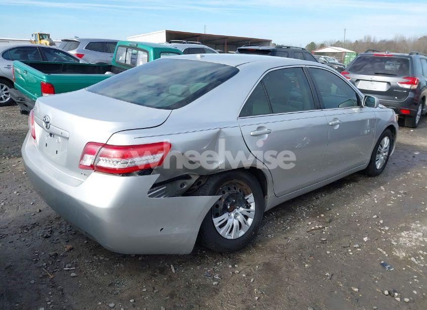 Photo 4 of 2011 Toyota Camry LE (VIN 4T4BF3EK3BR121962)