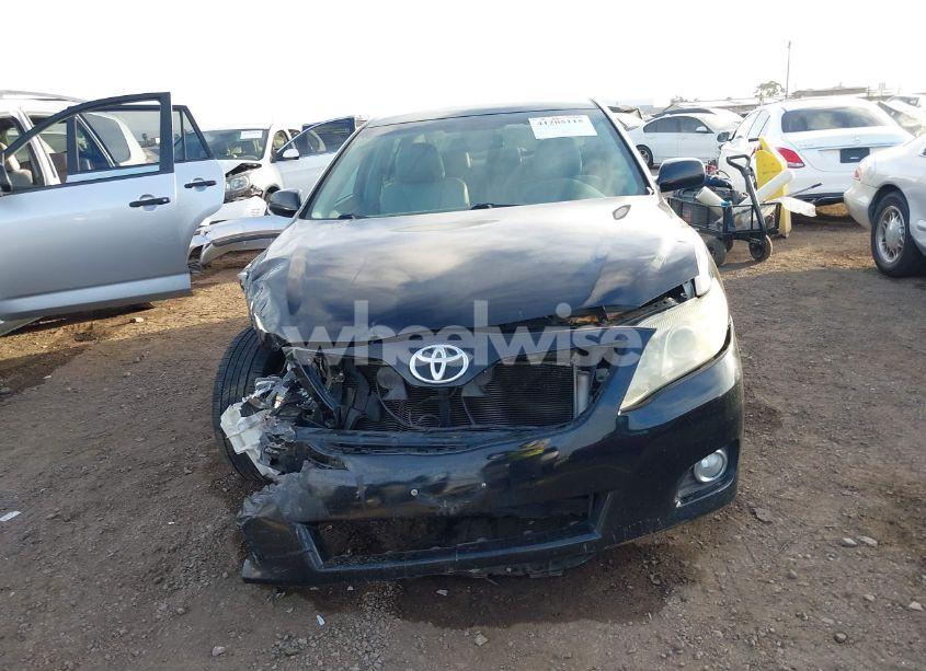 Photo 13 of 2011 Toyota Camry XLE (VIN 4T4BF3EK3BR124733)