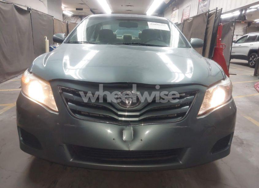 Photo 12 of 2011 Toyota Camry LE (VIN 4T4BF3EK3BR136333)