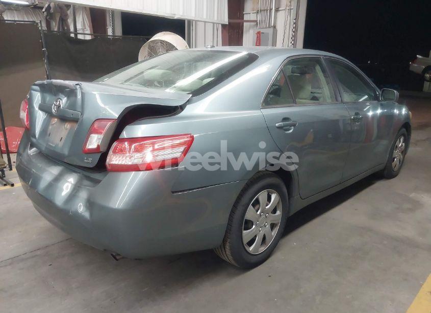 Photo 4 of 2011 Toyota Camry LE (VIN 4T4BF3EK3BR136333)