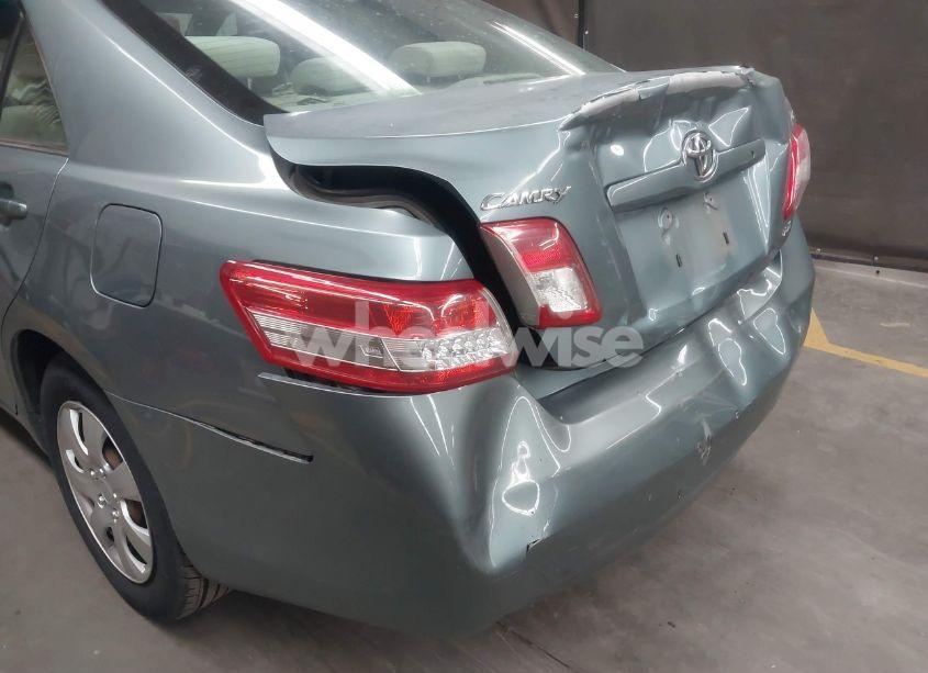 Photo 6 of 2011 Toyota Camry LE (VIN 4T4BF3EK3BR136333)