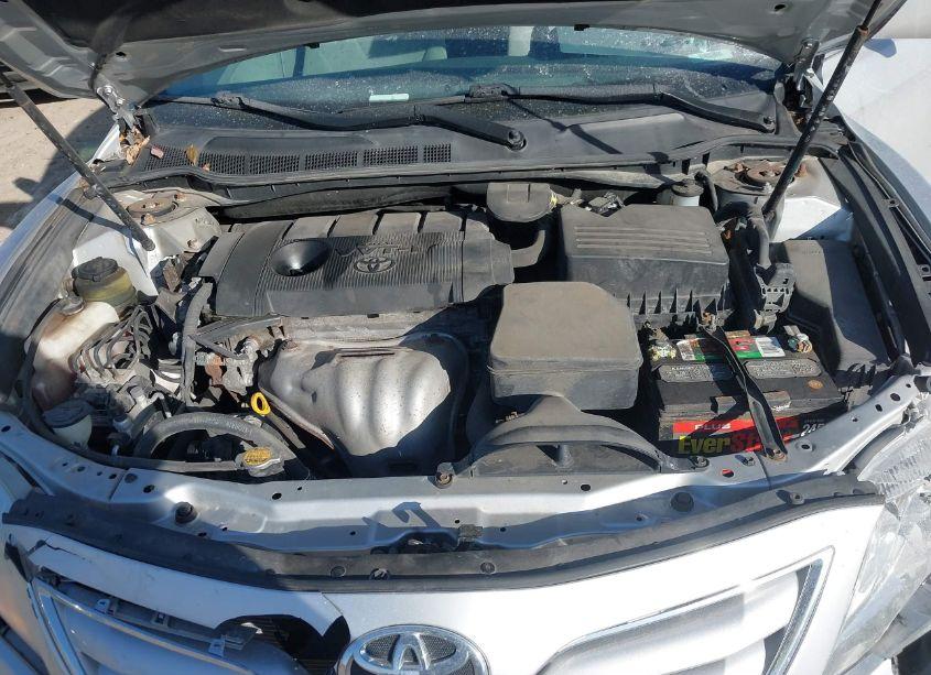 Photo 10 of 2011 Toyota Camry LE (VIN 4T4BF3EK3BR145291)