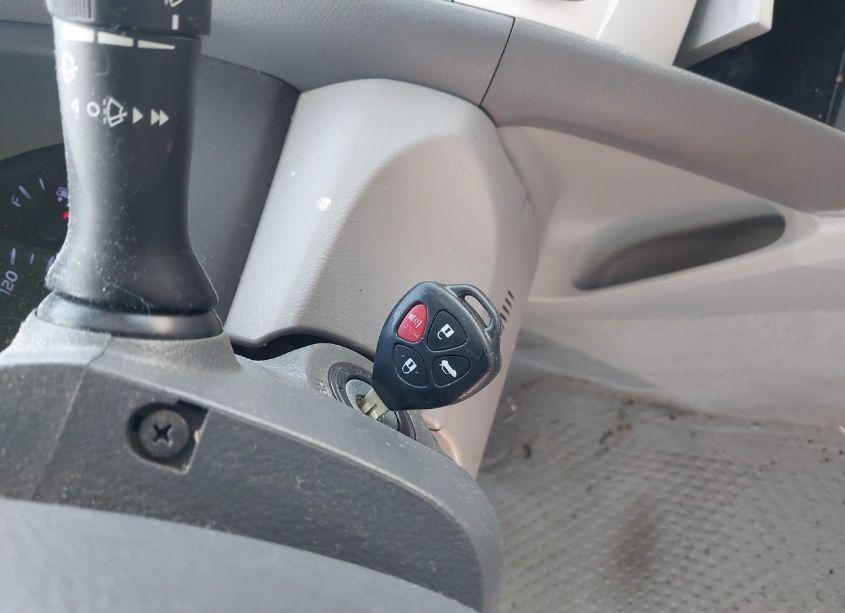 Photo 11 of 2011 Toyota Camry LE (VIN 4T4BF3EK3BR145291)