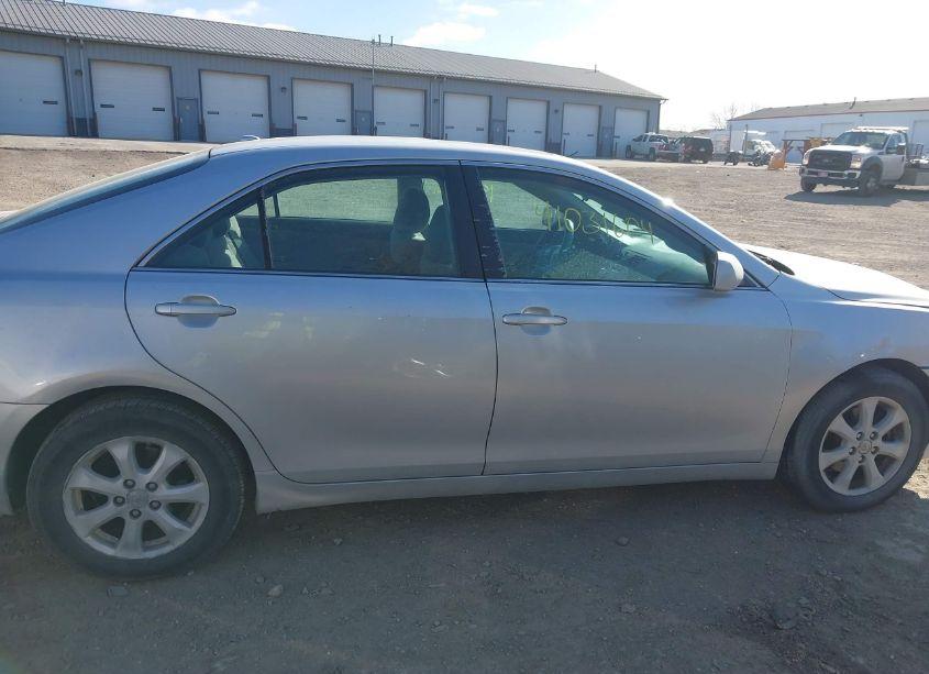 Photo 13 of 2011 Toyota Camry LE (VIN 4T4BF3EK3BR145291)