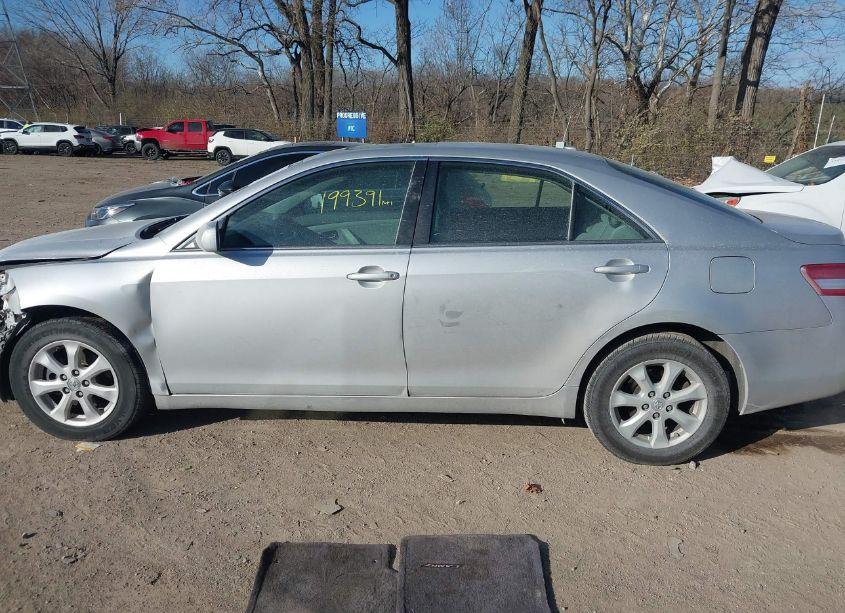 Photo 14 of 2011 Toyota Camry LE (VIN 4T4BF3EK3BR145291)