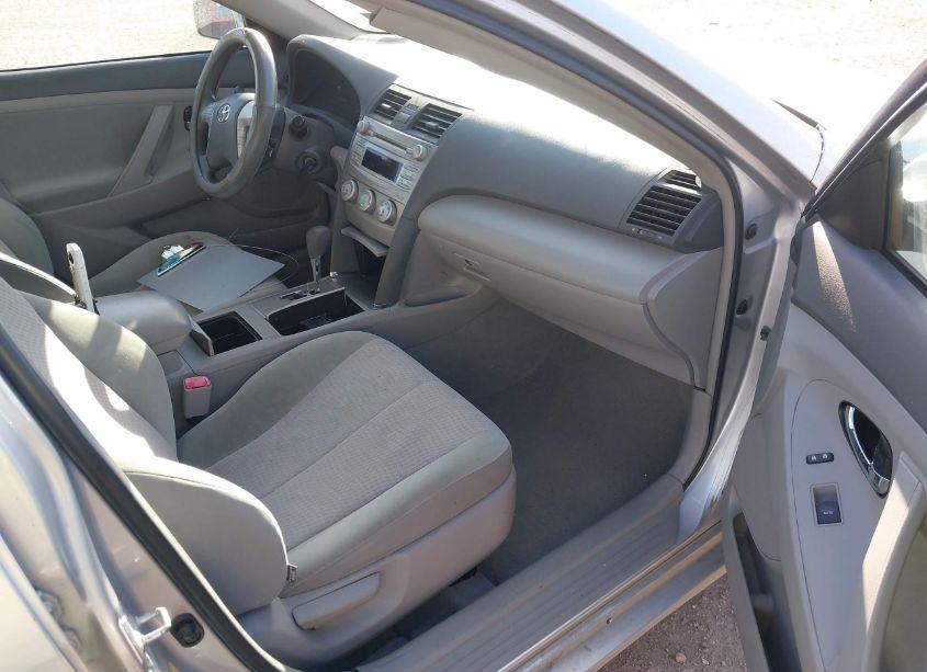 Photo 5 of 2011 Toyota Camry LE (VIN 4T4BF3EK3BR145291)