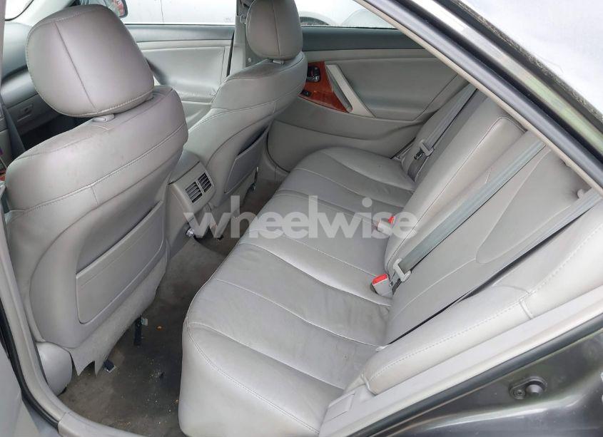 Photo 8 of 2011 Toyota Camry XLE (VIN 4T4BF3EK3BR155951)