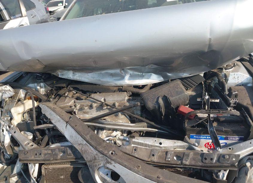 Photo 10 of 2011 Toyota Camry LE (VIN 4T4BF3EK3BR160437)