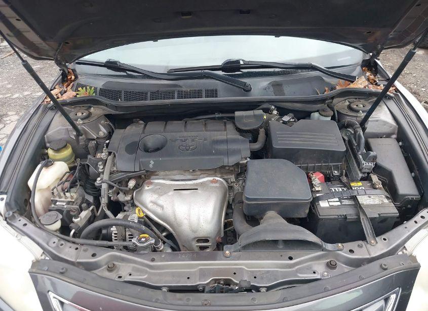 Photo 10 of 2011 Toyota Camry LE (VIN 4T4BF3EK3BR176198)