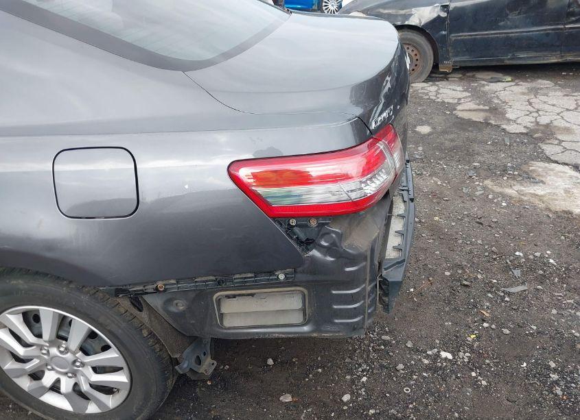 Photo 13 of 2011 Toyota Camry LE (VIN 4T4BF3EK3BR176198)